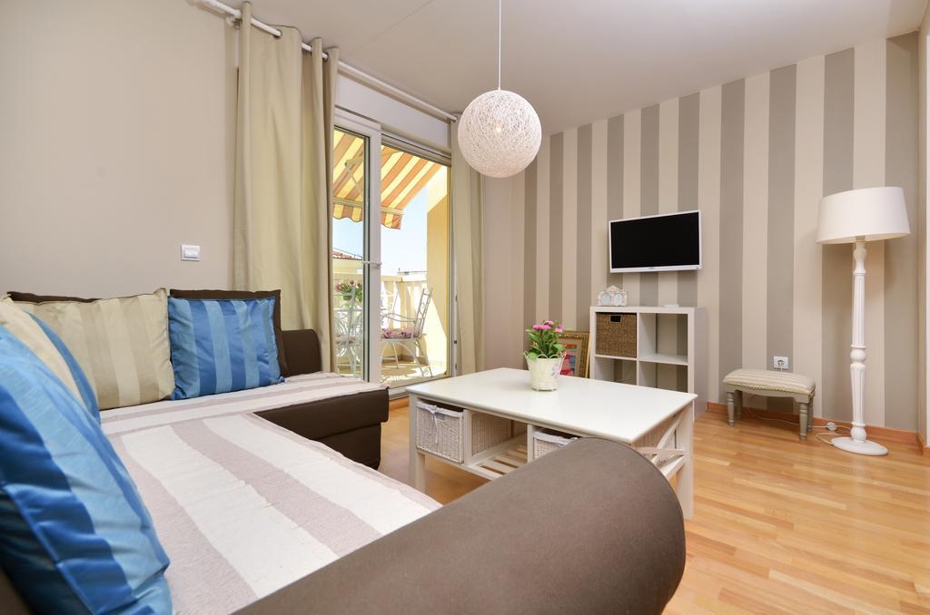Apartment Blanka Makarska Bagian luar foto